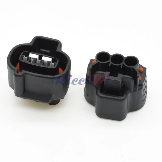 Close-up view of 3 pin VSS sensor connector pin structure DS-BN-3F-GR