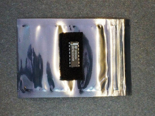 Antistatic-Resealable-Bags-6x9cm-Size-Comparison