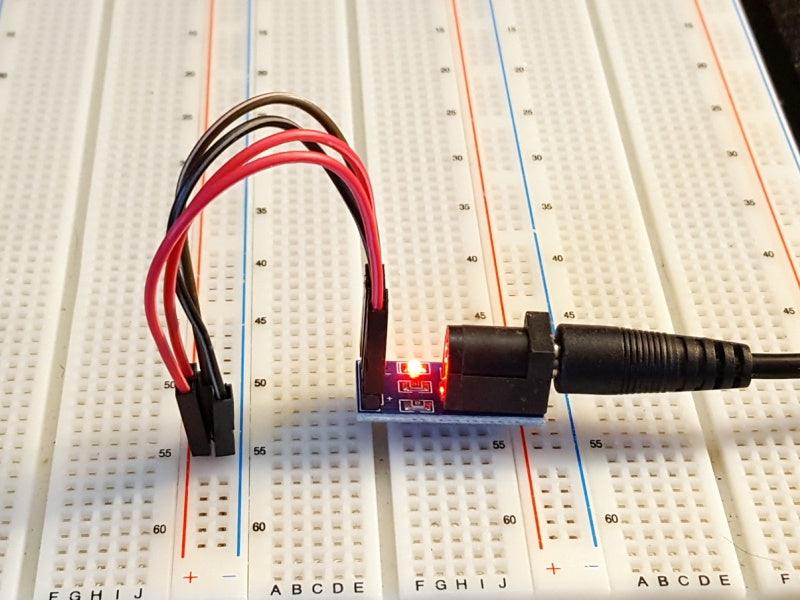 DC-Power-Adapter-Module-In-Operation