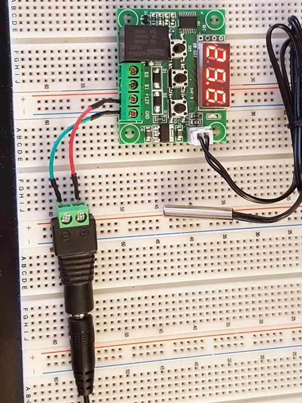 DC-Power-Jack-Adapter-Female-Application