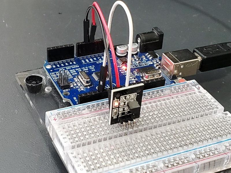 DS18B20-Digital-Temp-Sensor-Module-In-Use