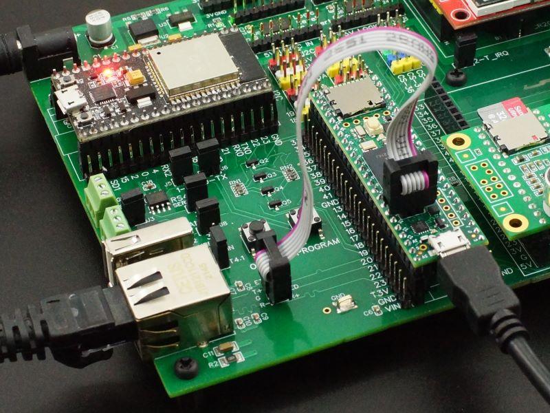 Ethernet-Ribbon-Cable-Connection