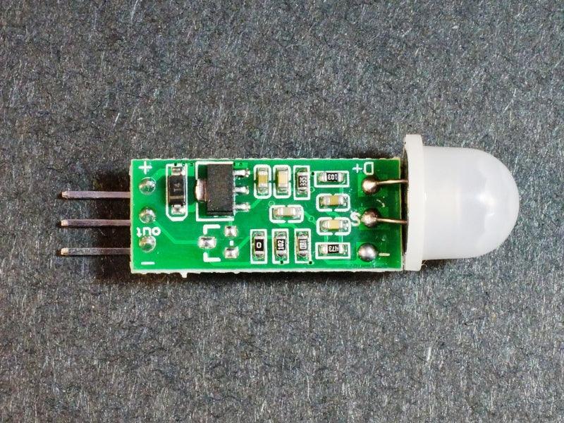 HC-SR505-Mini-PIR-Motion-Sensor-Module-Back