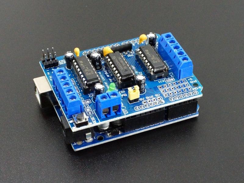 L293D-V1-Motor-Driver-Shield-on-Uno-1