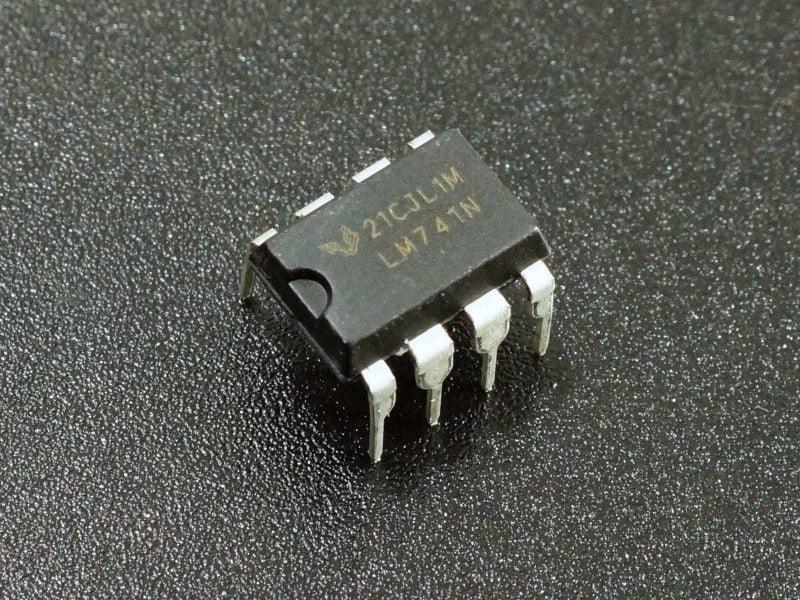 LM741-Op-Amp
