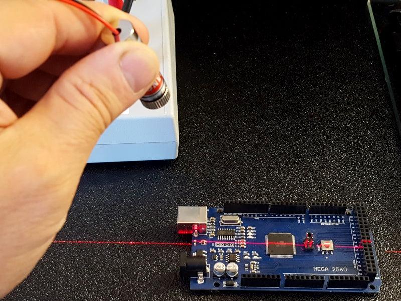Laser-MXD1230-Red-Line-5mW-Operation