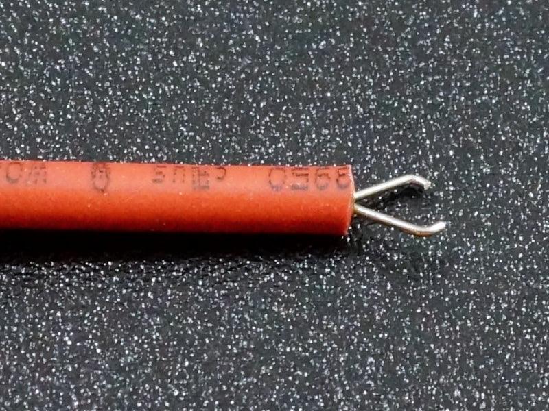 Mini-Pincher-Grip-Test-Clip-Pincher-Closeup