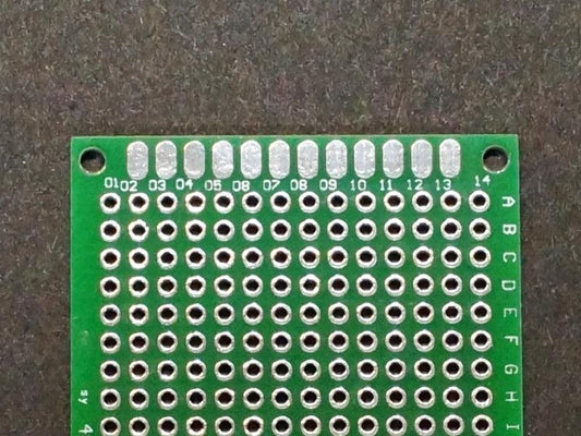 PCB-4x6-cm-Universal-PCB-Board-Closeup