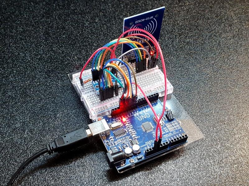 RC522-RFID-Reader-Card-and-Keychain-With-Level-Translator