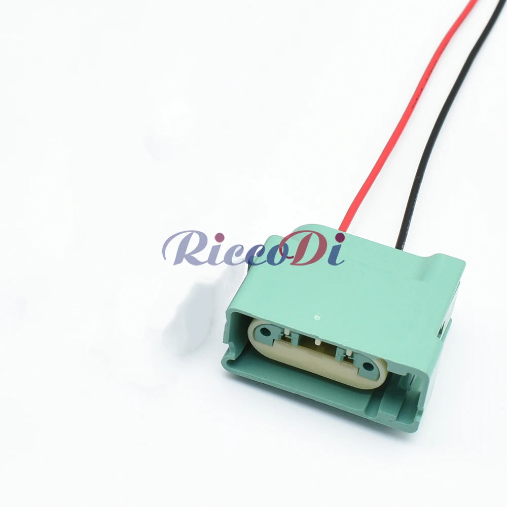 3-Pin Headlight & Turn Signal Connector Pigtail Harness Plug for Ford F-150 Mustang Focus