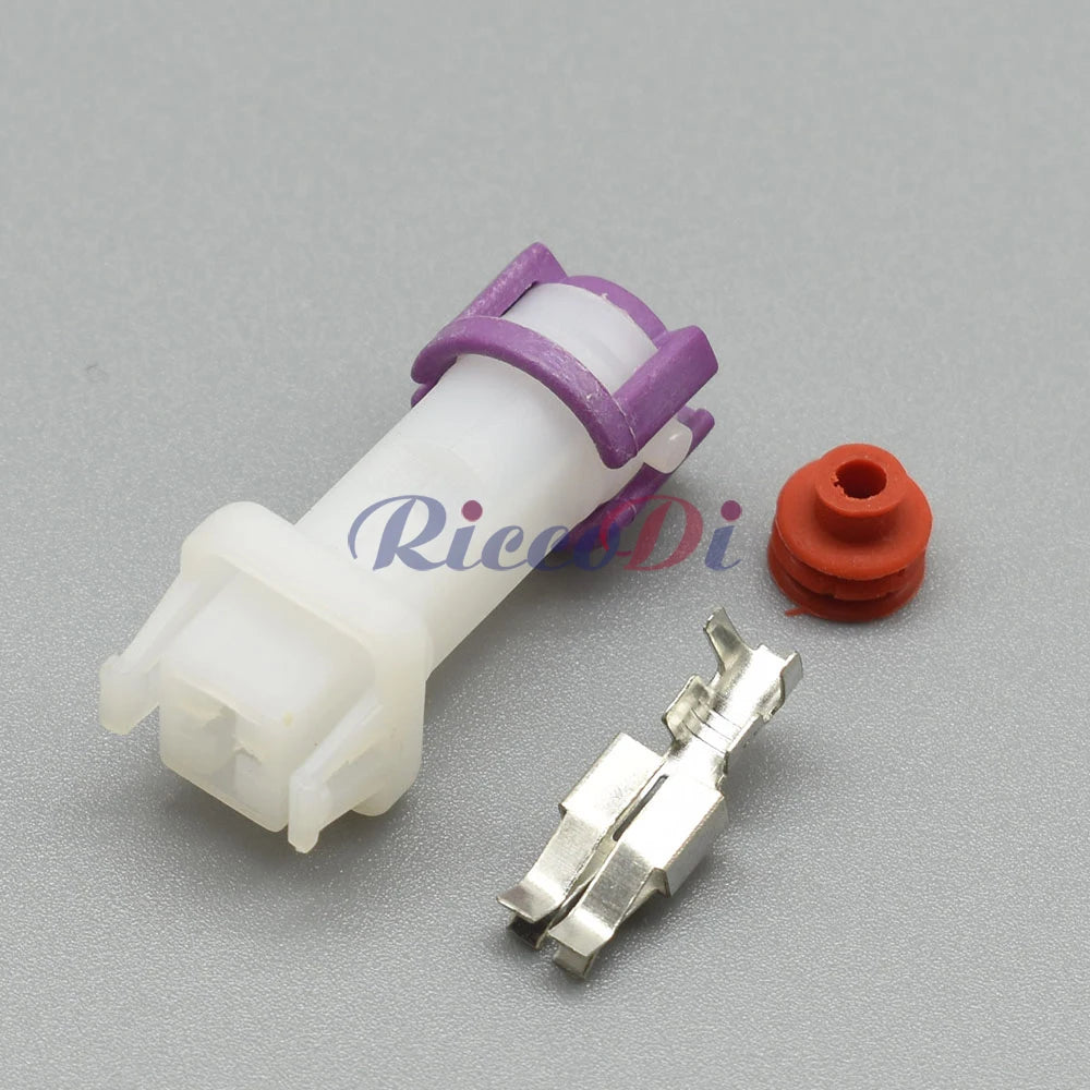 Circular Automotive Air Conditioning Cable Plug Connector Socket Compatible with VW 813972925 / 813972924