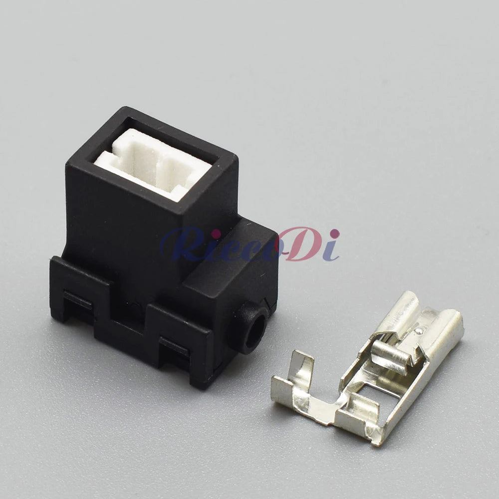 H1-2C / H1-2B 1-Pin Black Ceramic Automotive Connector — High-Temperature Headlamp Bulb Socket with Terminal