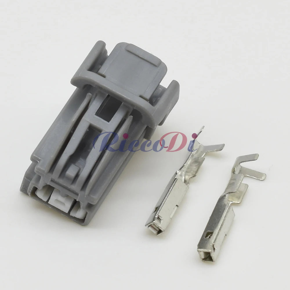 7282-6443-40 / 7283-6443-40 2-Pin Waterproof Automotive Wire Harness Connector Socket