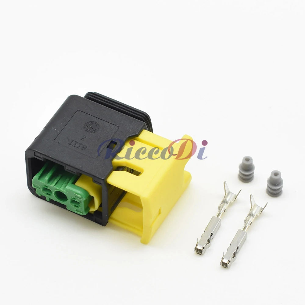 3 Pin 1.5 Series AC Assembly High Temperature Resistance Connector 3-1418448-1 Green New Energy Wire Cable Socket
