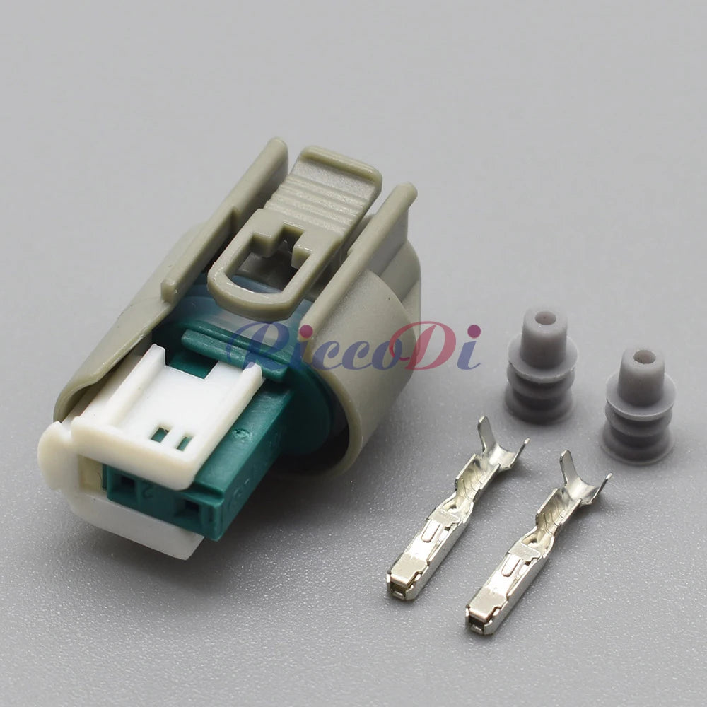 Automotive Waterproof Wire Connector Plastic Housing Socket with Terminals and Rubber Seals 9-967644-1