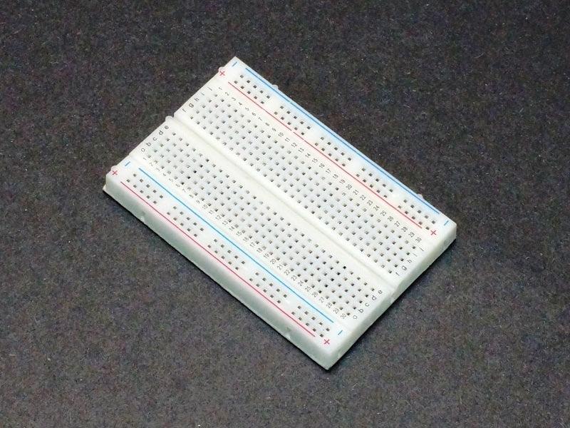 Solderless-Breadboard-400-Hobby-Line-2