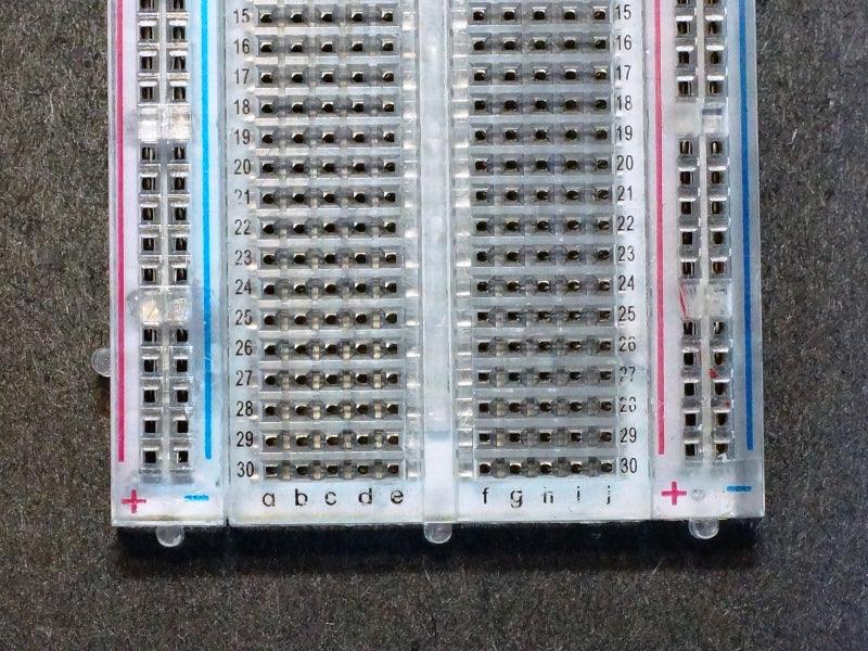 Solderless-Clear-Breadboard-400-Details-Hobby-Line