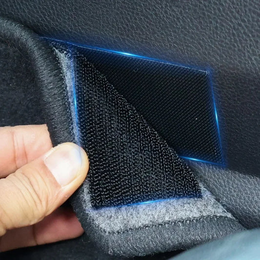 Double sided fastener tape for carpet fixing