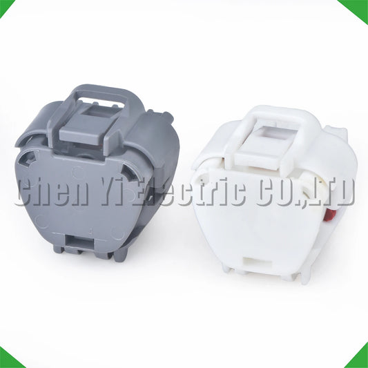 MG641521-4 fuel pump wire harness connector