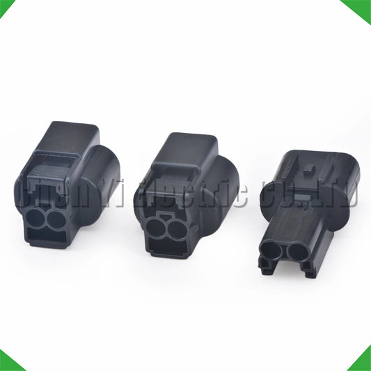 PB621-02020 automotive wire harness connector plug