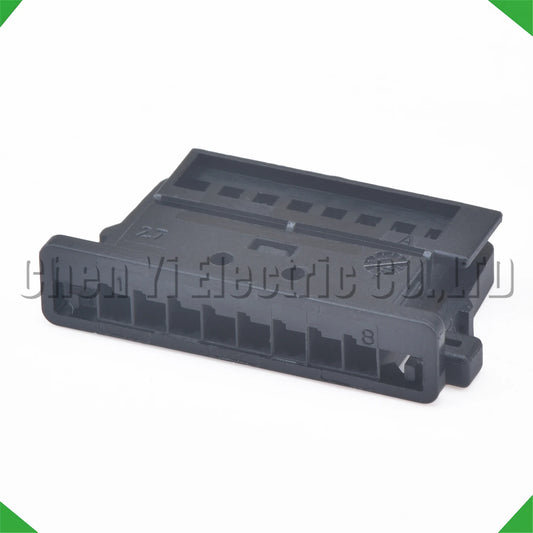 Automobile reversing light and display screen wire harness connector plug