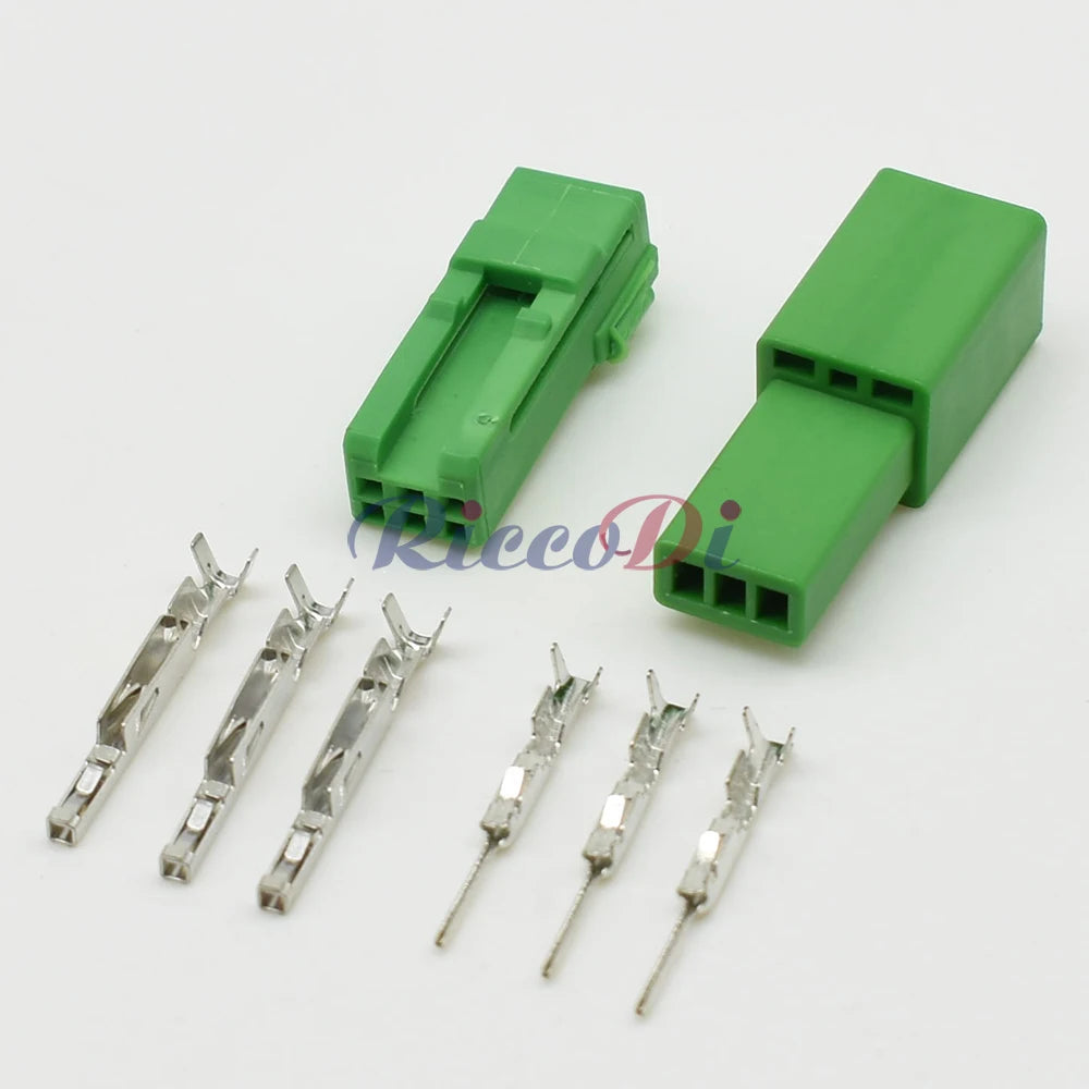 Close-up of 0.6mm DJ7031YA male and female terminals in automotive waterproof connector