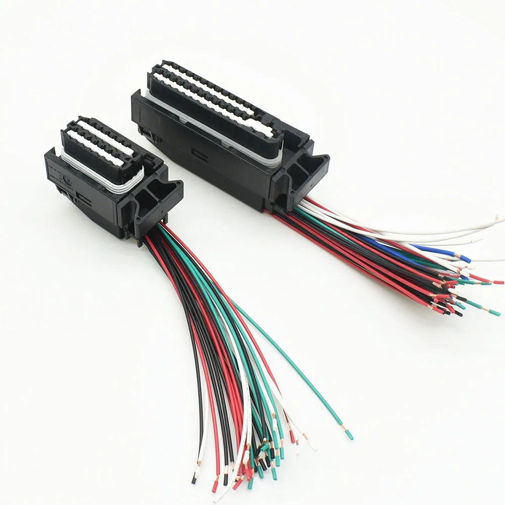 1393436-4 ECU auto computer plug for car engine gearbox computer board socket