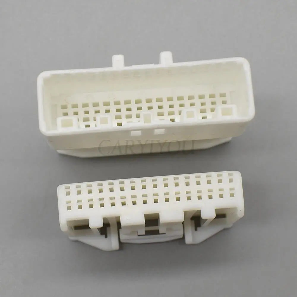 1476799-1 32 Pin automotive navigation central control instrument electrical wire socket connector