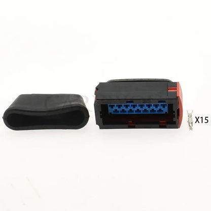 15 pin auto lamp connector showing terminal layout and locking design for AC assembly