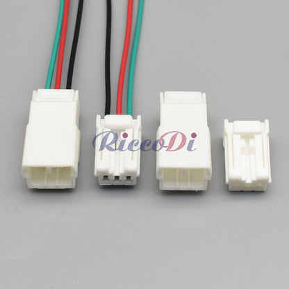 Close-up of terminals for 174928-2 174921-1 3 holes automotive female male connector car reading light harness cable socket