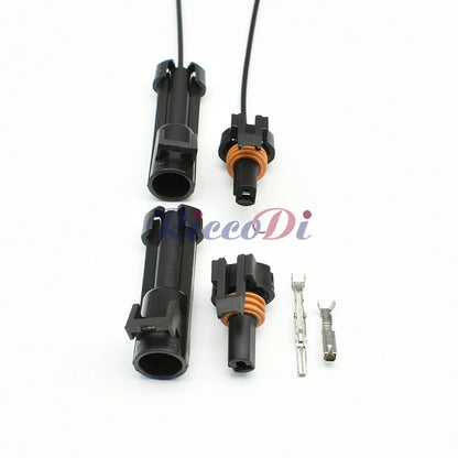 1 Pin male and female automotive wiring connector attached to cable for stable and secure vehicle electrical connections