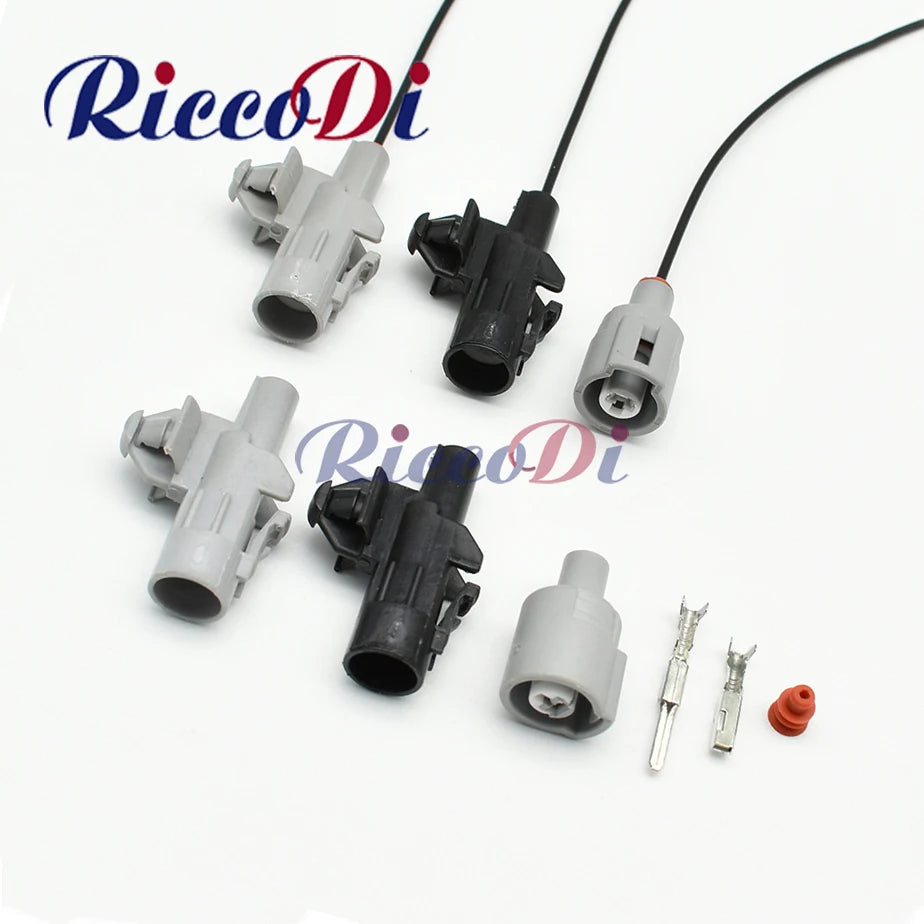 1Pin waterproof automotive wiring connector with male and female plug and sealed socket for reliable vehicle electrical connections