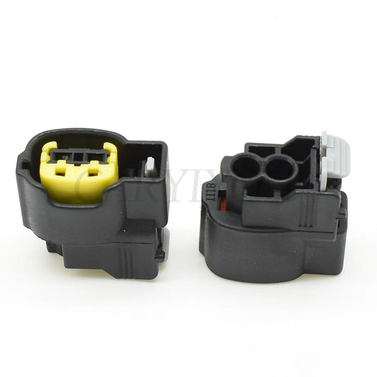 2 pin automotive connector terminal detail for ignition coil and horn wiring
