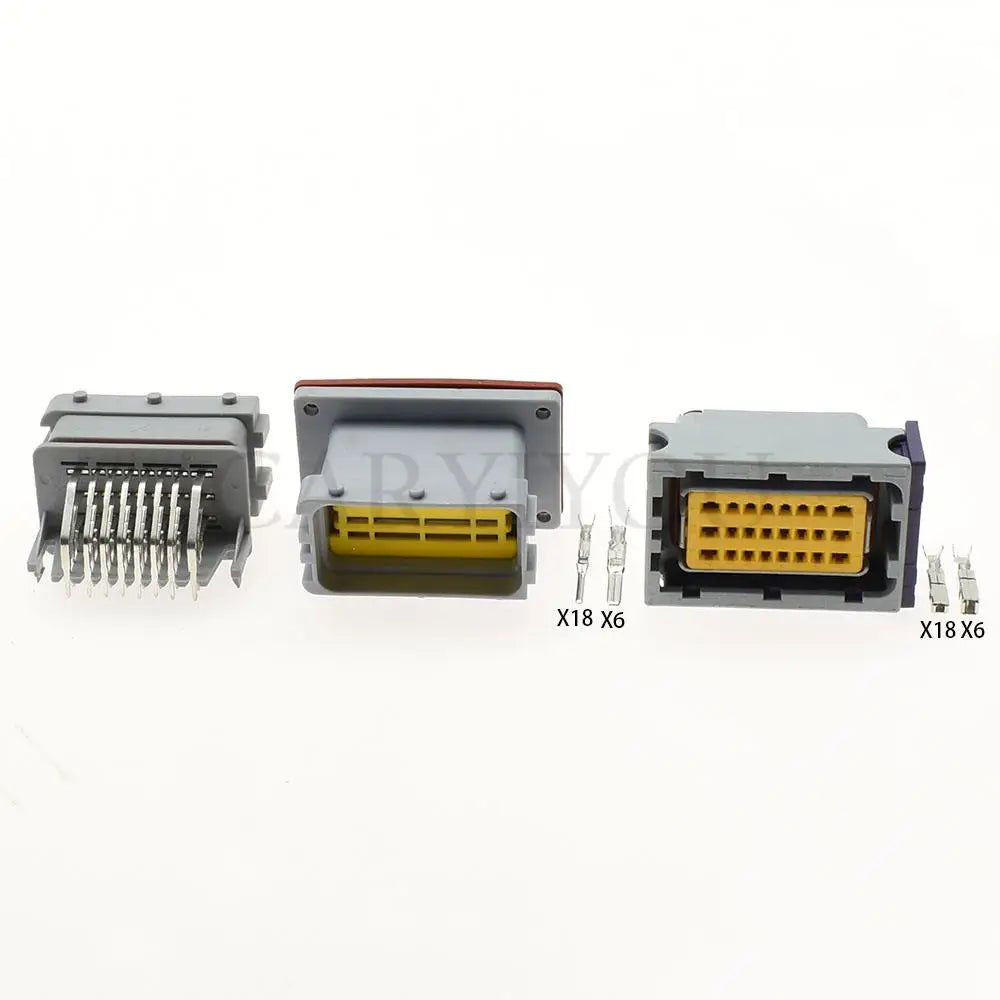 24 pin auto car ECU plug male and female waterproof connector showing locking structure