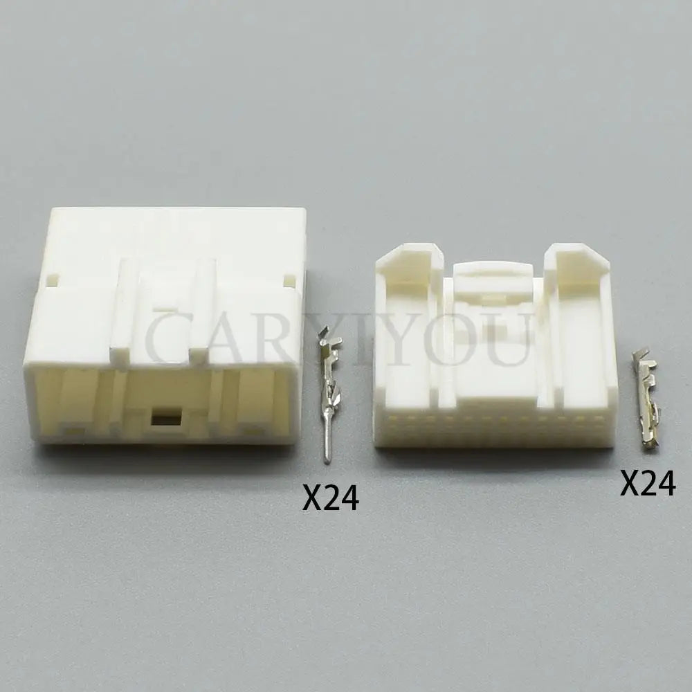 24P car rearview mirror docking electric wire unsealed socket showing locking structure