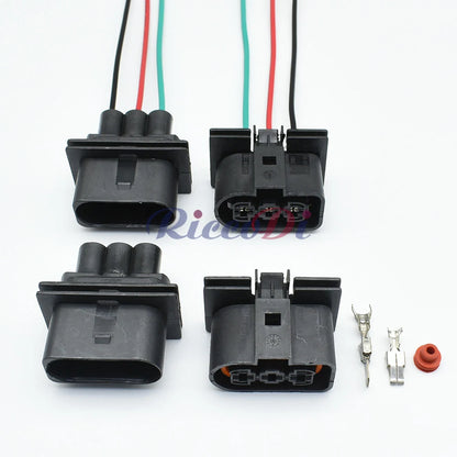 Installation view of 280 Series 3 Pin 6.3mm automotive wiring harness connector