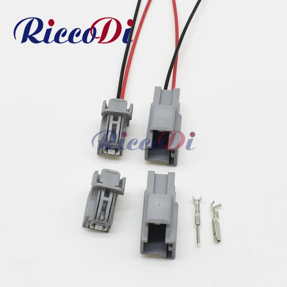 Overview of 2P automotive wire harness connector unsealed socket 7282-6443-40 / 7283-6443-40 for car wiring
