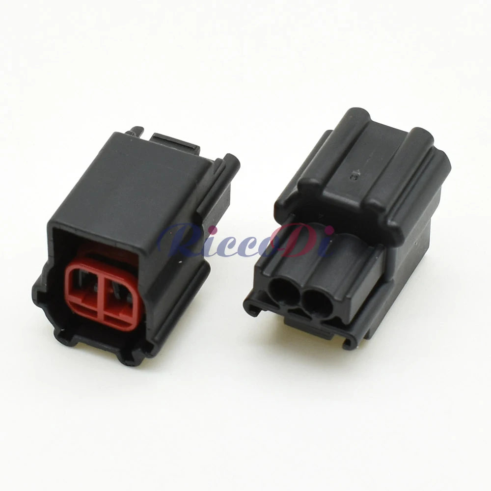 Detailed terminals of 2 pin 1.5mm automotive wire harness connector ensuring strong electrical contact