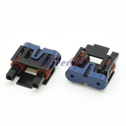 Waterproof design of automotive 2 pin 1.5mm connector providing durability in harsh environments