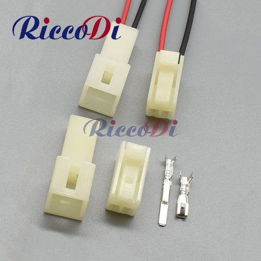 Front view of 2 pin 3mm female automotive wiring connector plug for car and motorcycle