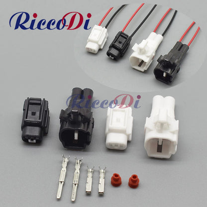 Overview of 2-pin black automotive waterproof connector plug for fog and taillight wiring