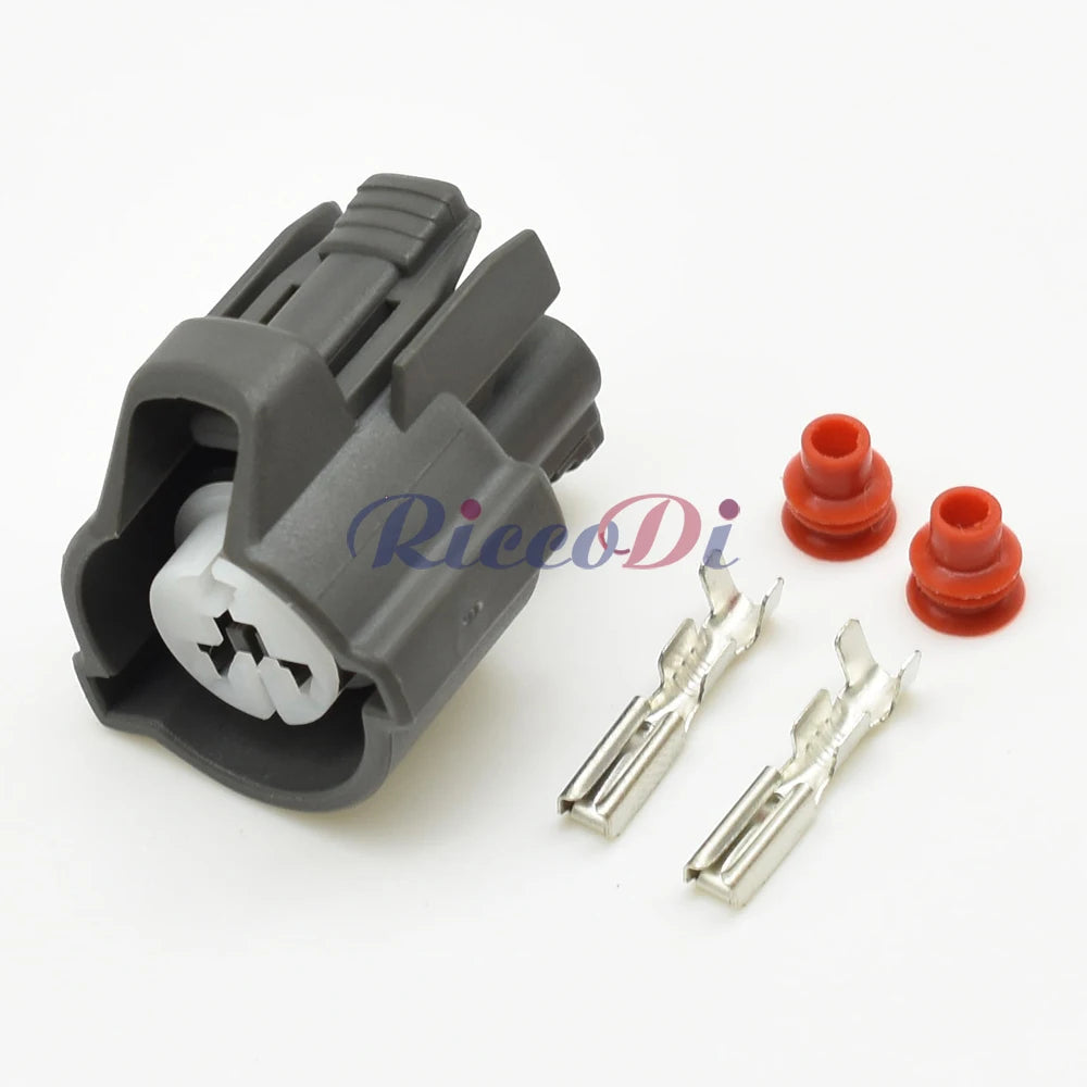 Assembly view of 2 pin fuel injector plug automotive connector 6189-0533 HW 090 for wiring applications