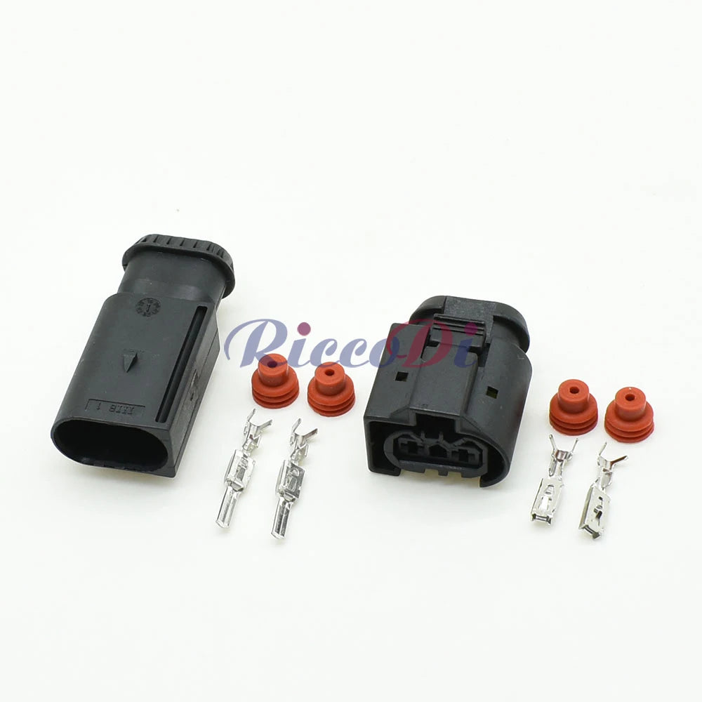 Close-up of 3.5mm automotive sensor connector plug highlighting secure male and female connection
