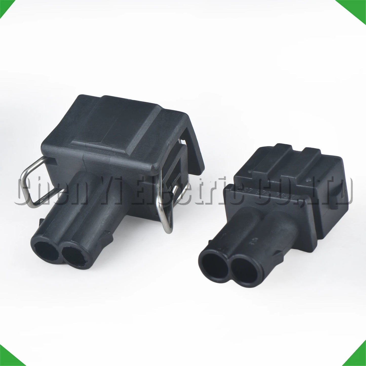 357972752 automotive headlight wiring connector