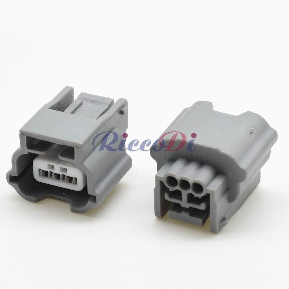 Demonstration of connecting 3 Pin Grey Automotive Lamp Waterproof Socket 7287-0178-40 70178
