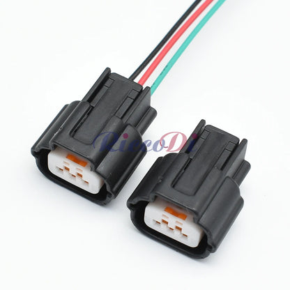 Locking mechanism of 3-pin automotive electrical connector ensures secure connection in Mitsubishi vehicles
