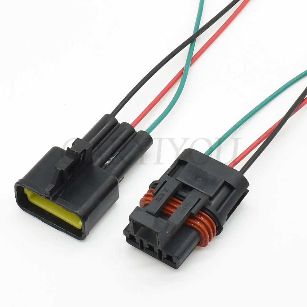 Detailed view of sealing structure and 280 series socket plug for secure automotive wiring connection