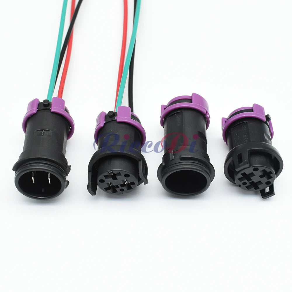 3-Pin circular waterproof fog lamp connector installed in vehicle demonstrating proper connection