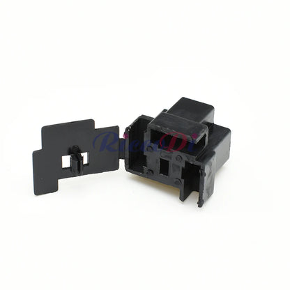 Sealed design of 3-pin H4 headlight socket connector ensures reliable waterproof connection for vehicle lighting system