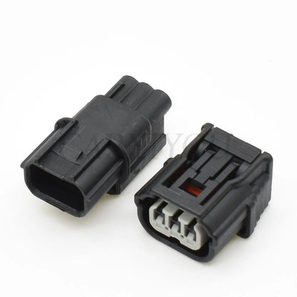 Detailed view of plastic housing and wiring of 3-Pin waterproof automotive ignition coil socket plug 6189-7037 6188-4775